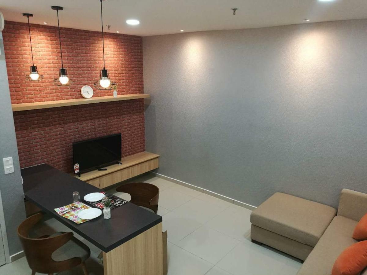 Vince'S Icity Soho Homestay Water Park Red Carpet Shah Alam Light City Central Екстер'єр фото